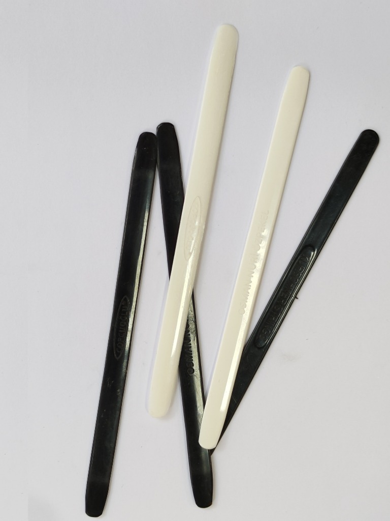 مضراب عود عثمان مشکی